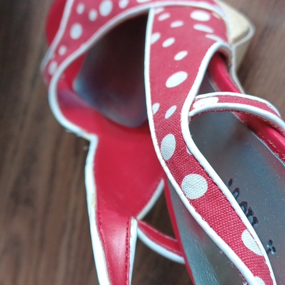 Y-not? RED AND WHITE POLKA DOT HEELS, 5", Vixen!! - Picture 8 of 8
